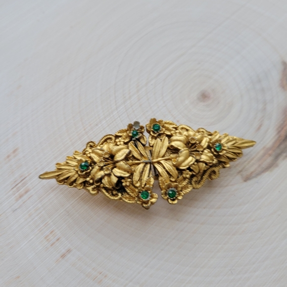 Antique Gold-tone & Green Rhinestone Belt Buckle - Picture 6 of 6